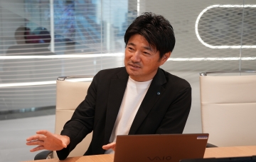 川田　亮 様
