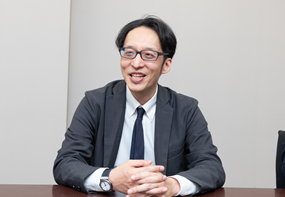 クリエイション本部 クリエイション第1事業部 クリエイション第3ユニット ユニットマネージャー 山田 雄一郎