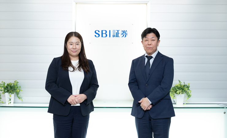株式会社SBI証券様集合写真