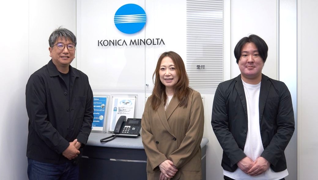 KONICA MINOLTA